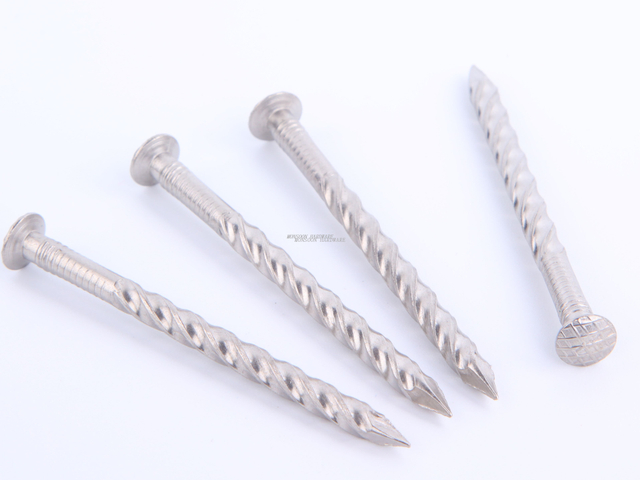 Stainless Steel Round Checkered Head Rolled Screw Nails